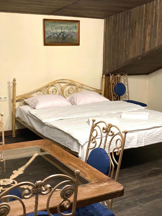 Квартира В Центрі На Вулиці Лесі Українки 19 Lviv Exterior photo
