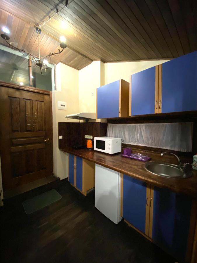 Квартира В Центрі На Вулиці Лесі Українки 19 Lviv Exterior photo